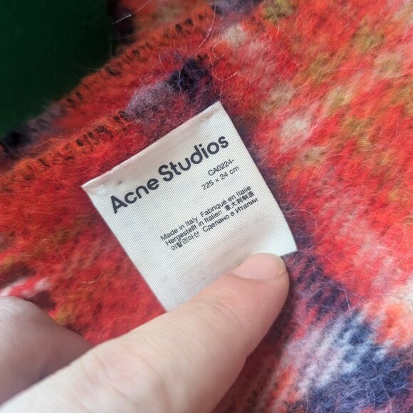 ACNE STUDIOS - Red tartan fringed scarf - Picture 4 of 6